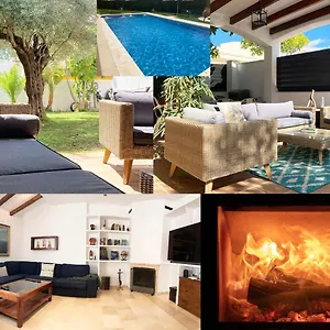 Casa Chillout A 6km De Sevilla Piscina Comunitaria Сasa de vacaciones Valencina de la Concepción